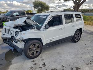 Jeep Patriot LATITUDE 2.4L 4 2014