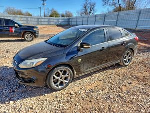 Ford Focus SE 2.0L 4 2013