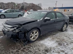 Ford Fusion SE 2.5L 4 2012