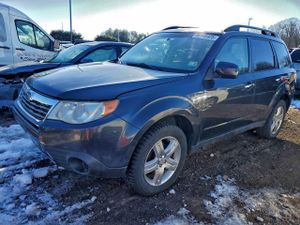 Subaru Forester 2.5X PREMIUM 2.5L 4 2010