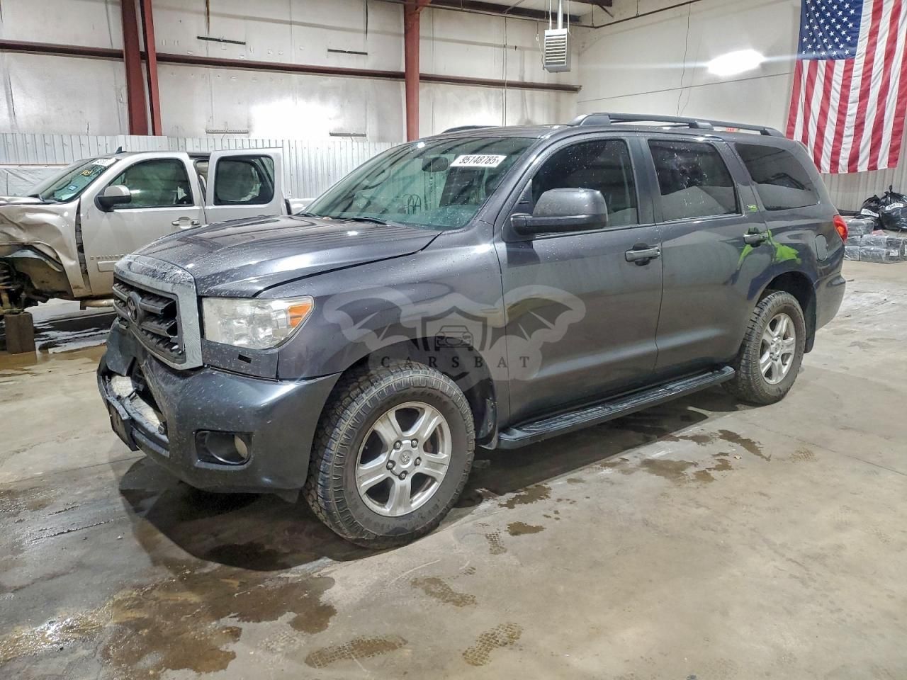 Toyota Sequoia SR5 5.7L 8 2015