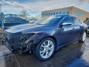 Nissan Maxima S 3.5L 6 2012