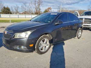 Chevrolet Cruze LT 1.4L 4 2011