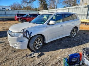 Mitsubishi Outlander GT 3.0L 6 2014