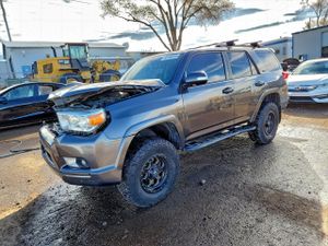 Toyota 4Runner SR5 4.0L 6 2011