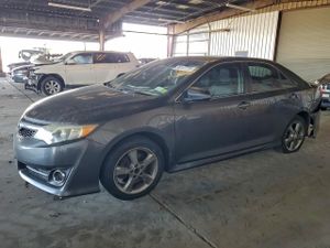 Toyota Camry BASE 2.5L 4 2012