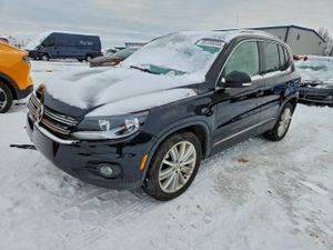 Volkswagen Tiguan S 2.0L 4 2013