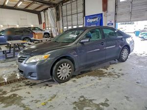 Toyota Camry BASE 2.5L 4 2011