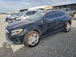 Mercedes-Benz GLA 250 2.0L 4 2015