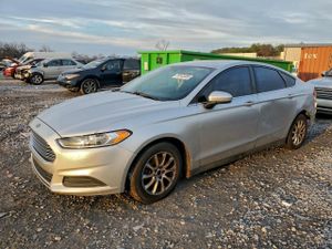 Ford Fusion S 2.5L 4 2015