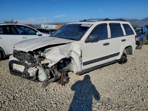 Jeep Grand Cherokee LAREDO 3.7L 6 2005
