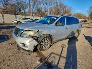 Nissan Pathfinder S 3.5L 6 2014