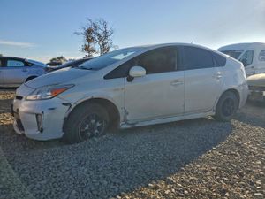 Toyota Prius 1.8L 4 2015