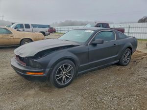 Ford Mustang 4.0L 6 2007