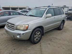 Toyota Highlander BASE 3.3L 6 2004