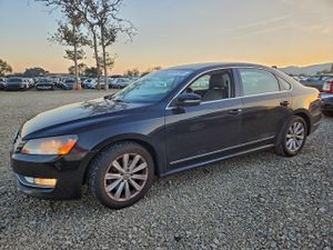 Volkswagen Passat SEL 2.5L 5 2013