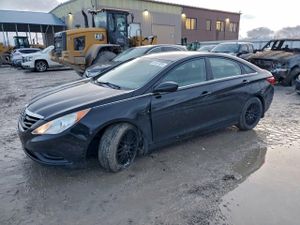 Hyundai Sonata GLS 2.4L 4 2013