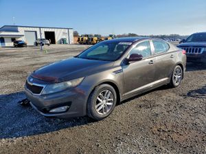 Kia Optima LX 2.4L 4 2013