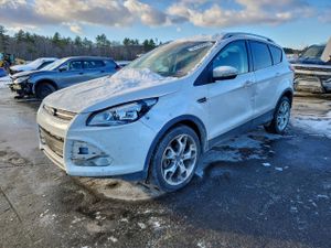 Ford Escape TITANIUM 2.0L 4 2015