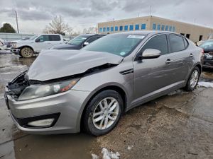 Kia Optima LX 2.4L 4 2013