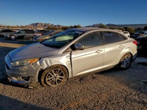 Ford Focus SE 2.0L 4 2015