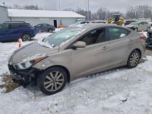 Hyundai Elantra SE 1.8L 4 2014