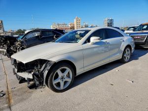 Mercedes-Benz CLS 550 4.6L 8 2014