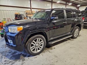 Toyota 4Runner SR5 4.0L 6 2011