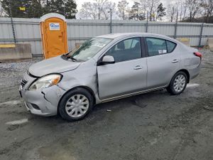Nissan Versa S 1.6L 4 2012