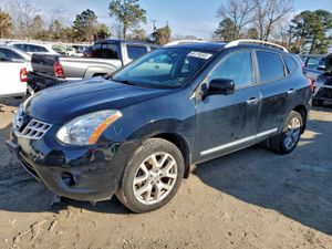Nissan Rogue S 2.5L 4 2012