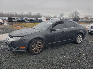 Ford Fusion SE 2.5L 4 2010