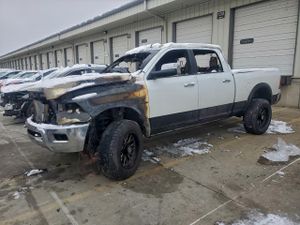 RAM 2500 LARAMIE 6.7L 6 2013