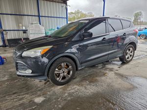 Ford Escape SE 2.0L 4 2015