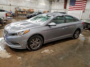 Hyundai Sonata SE 2.4L 4 2015