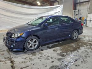 Toyota Corolla BASE 1.8L 4 2011