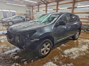 Nissan Rogue S 2.5L 4 2012