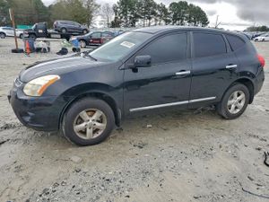 Nissan Rogue S 2.5L 4 2013