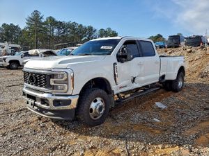 Ford F-350 SUPER DUTY 6.7L 8 2025