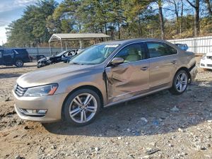 Volkswagen Passat SE 1.8L 4 2015