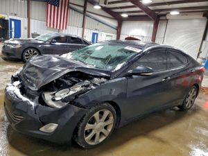 Hyundai Elantra GLS 1.8L 4 2013