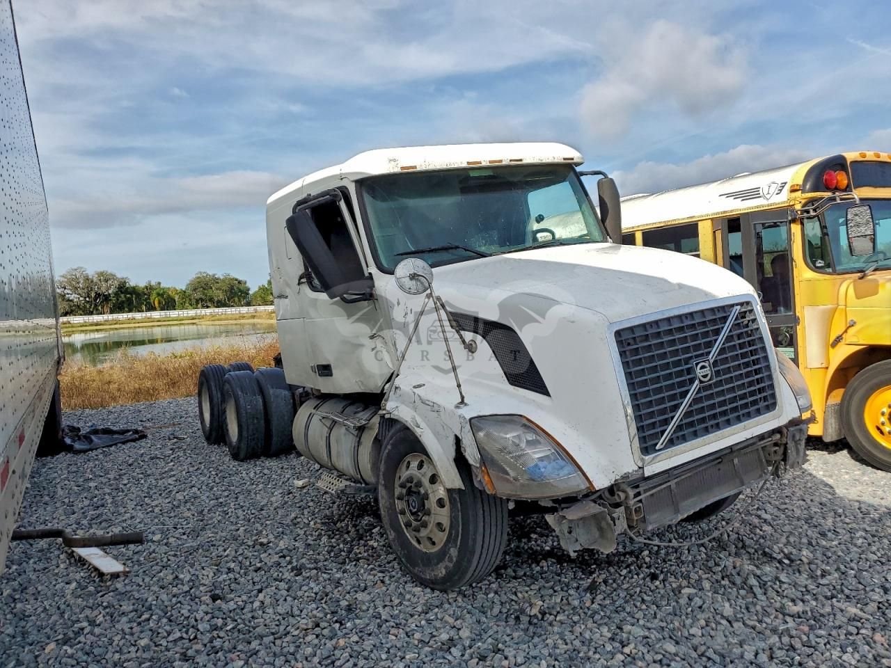 Volvo VNL VNL 6 2005