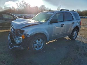 Ford Escape XLT 2.5L 4 2012