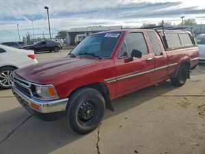 Toyota Hilux 1/2 TON EXTRA LONG WHEELBASE 2.4L 4 1994