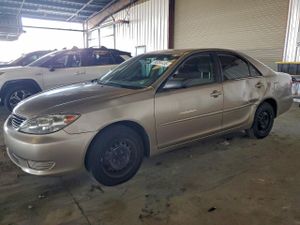 Toyota Camry LE 2.4L 4 2005