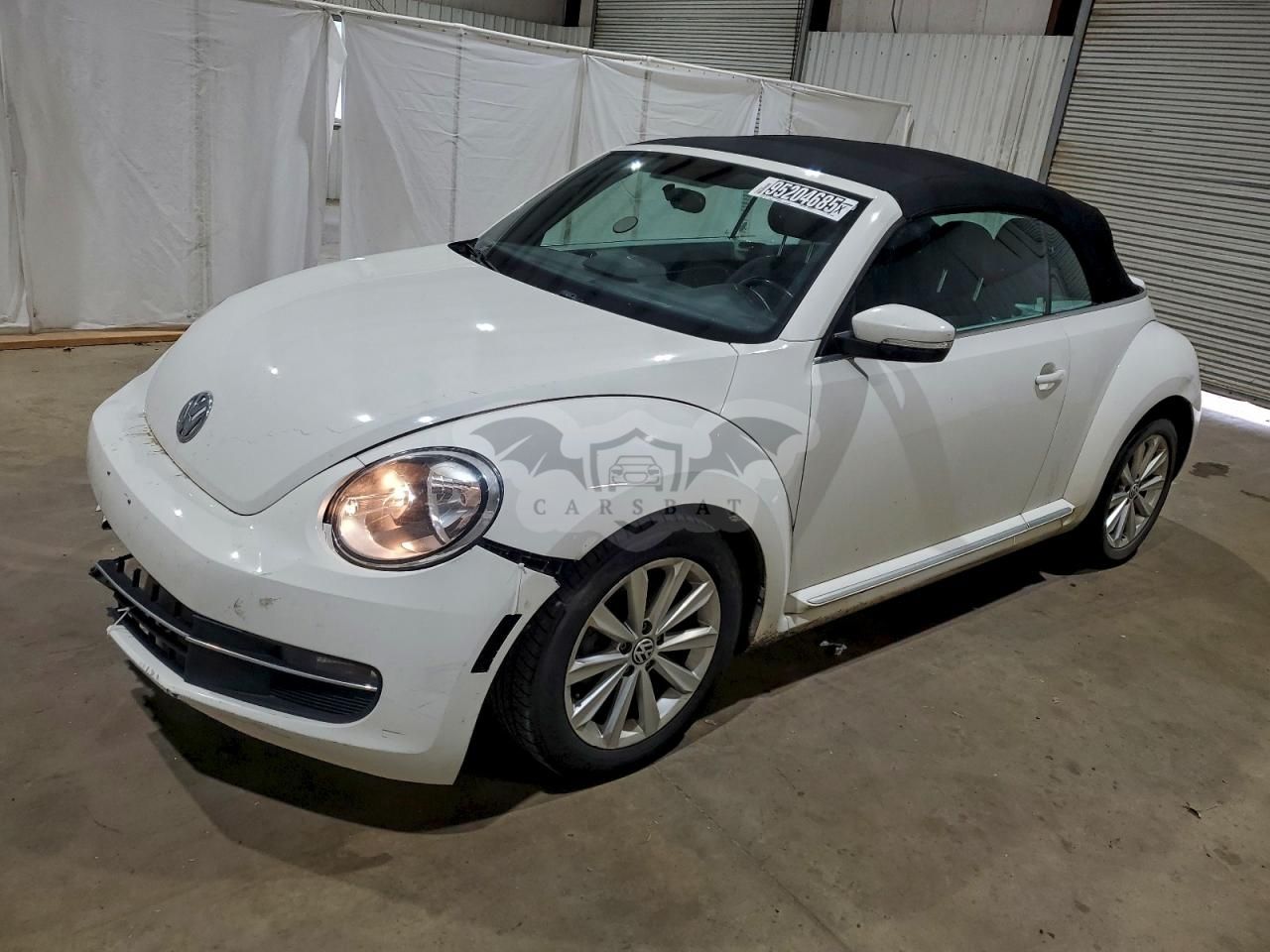 Volkswagen Beetle 2.0L 4 2014