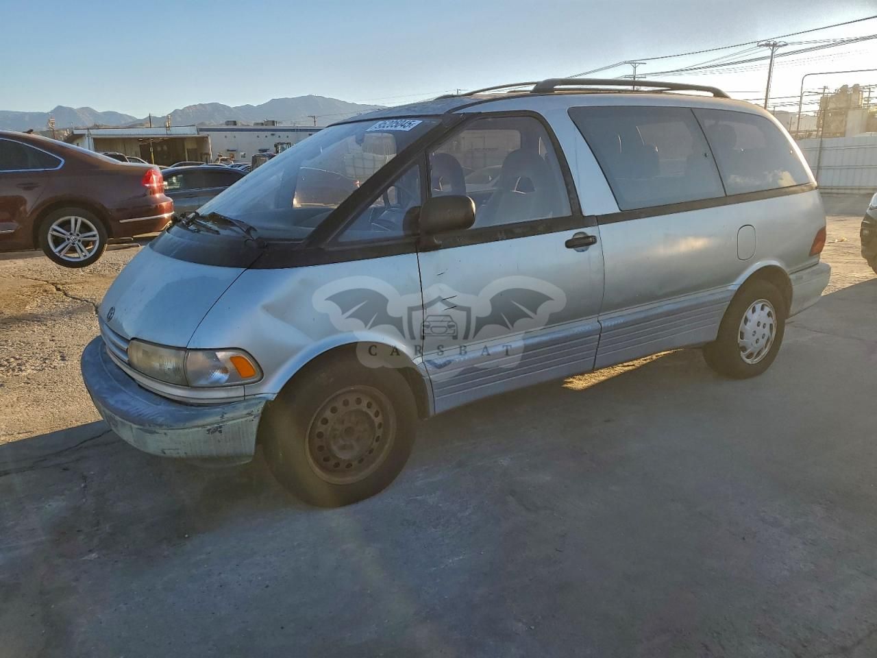 Toyota Previa LE 2.4L 4 1993