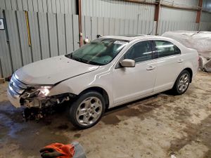 Ford Fusion SE 2.5L 4 2011