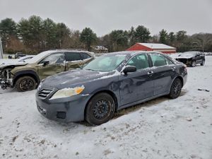Toyota Camry BASE 2.5L 4 2010