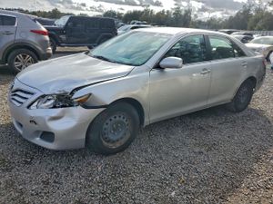 Toyota Camry BASE 2.5L 4 2010