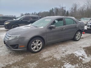 Ford Fusion SE 2.5L 4 2012